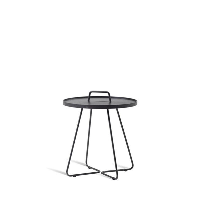 Cane-line ON-THE-MOVE Beistelltisch, klein